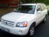 Toyota Highlander Club - 2.4 2004 г. 2wd белый 90 000 миль, отличное состояние