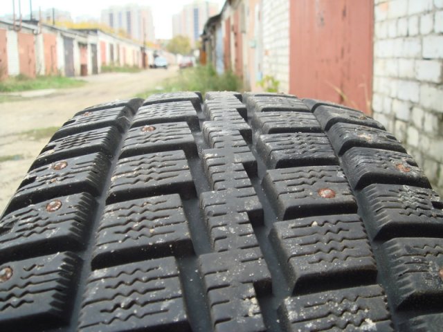 Toyota Highlander Club - Продам зимние шипованные шины Cooper Discoverer M+S 225/70R16