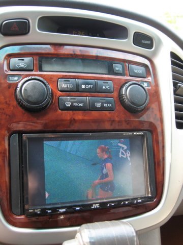 Toyota Highlander Club - Ещё раз про магнитолу, или меняем штатную 6CD JBL на новую "голову" без дополнительных "приблуд".